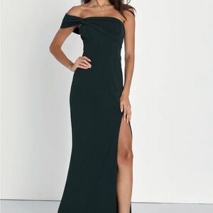 Lulus Celebrate the Aesthetic Emerald Green One-Shoulder Maxi Dress